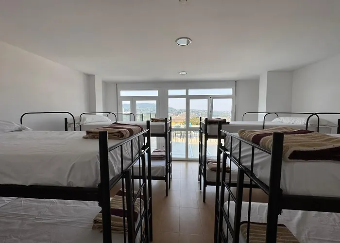 Internacional ホステル サリア