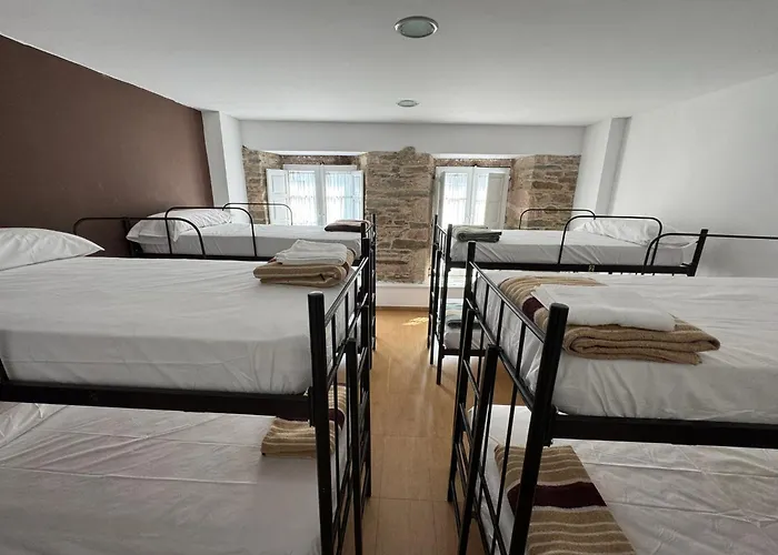 Internacional * サリア